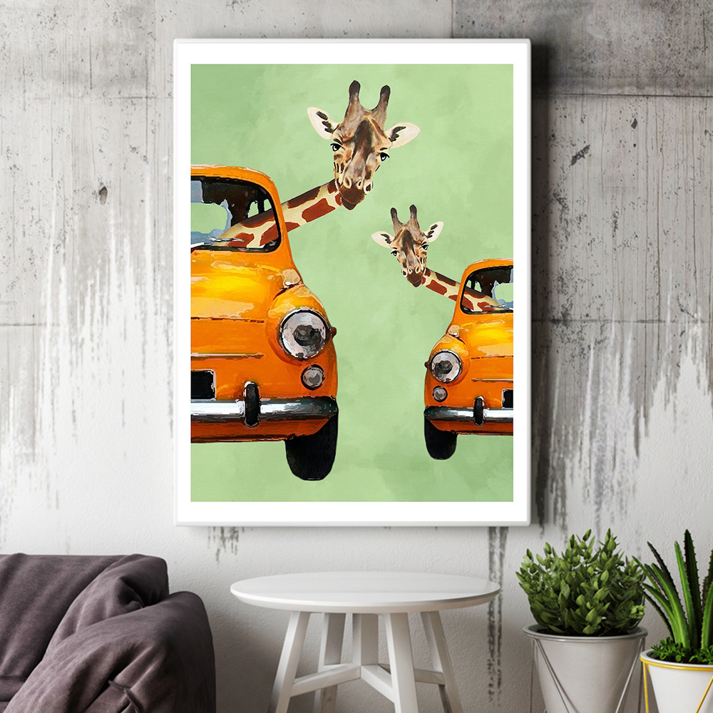 Giraffes In Yellow Cars Cartoo - Baby Nursery Yellow Walls avaliação e preço